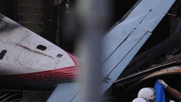 Stolen plane crashes at Los Angeles airport