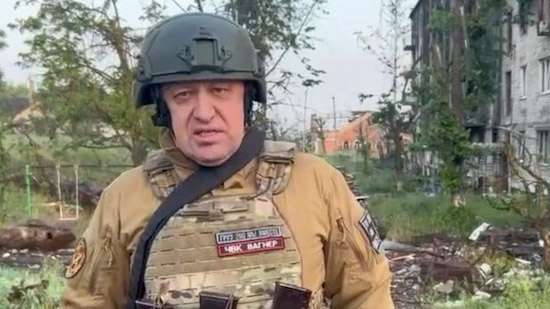 Wagner chief vows to topple Russian military leaders