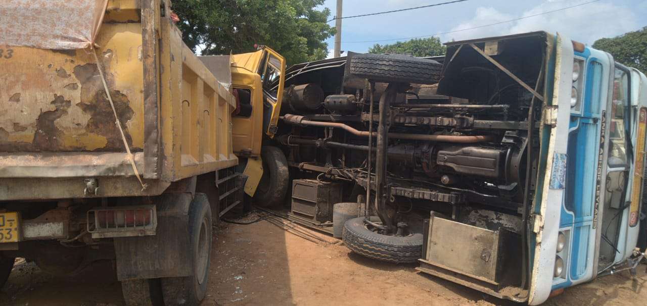 44 injured in bus, tipper collision on A9