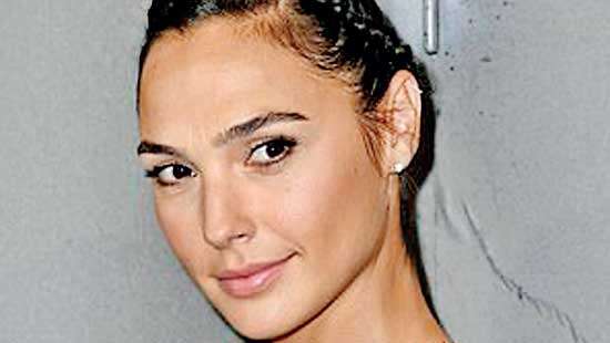 Gal Gadot to play Cleopatra