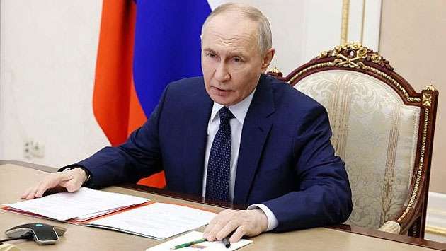 Putin congratulates new supreme leader