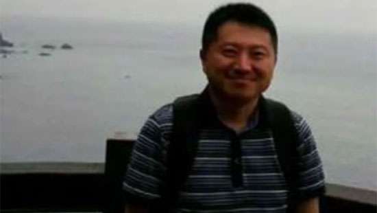 Rights groups say China detained two journalists over corruption report