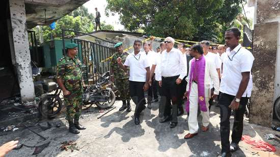 PM at Zion Church Batttoicloa