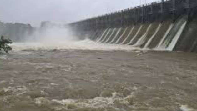 44 reservoirs overflowing after heavy rains