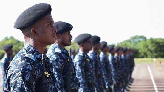 SL Navy’s Marines pass out