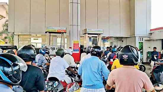 Reflections on energy  security in the fuel queue