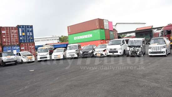 Illegally imported 12 motor vehicles apprehended