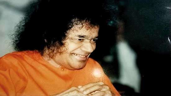 Universal glory of Sai Baba Sri Lankan contribution