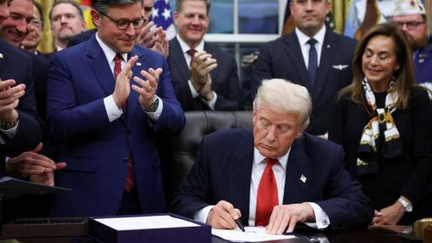 Trump signs spending bill to end longest shutdown in US history