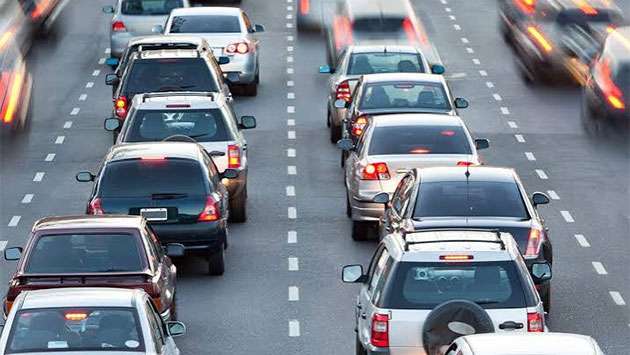 Heavy traffic reported at several expressway entrances and exits - Breaking News