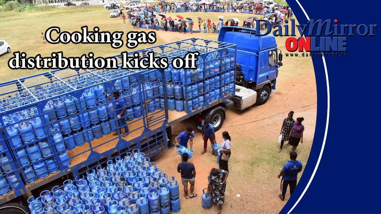 Cooking gas distribution