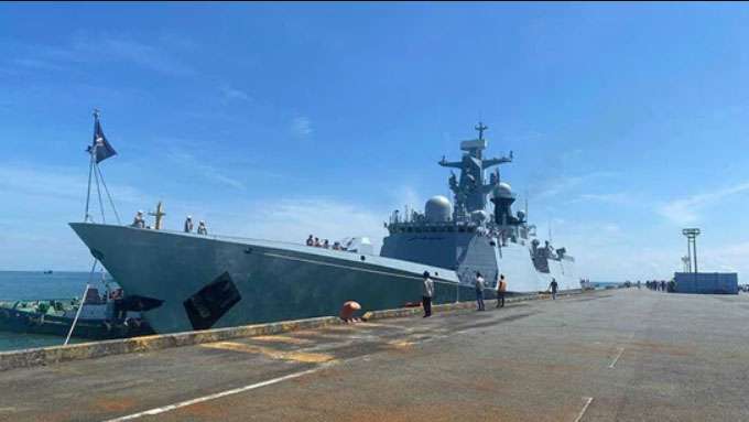 Colombo allows Pakistani frigate Taimur to dock, Dhaka says no