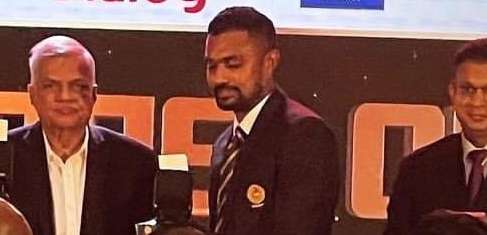 SLC hand cash prices to netball, commonwealth players