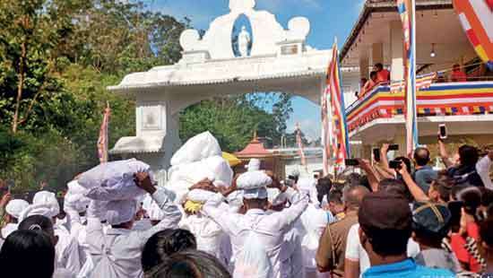 Sri Pada pilgrim season ends