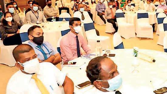 SLIC holds Knowledge Sharing Forum for insurance brokers