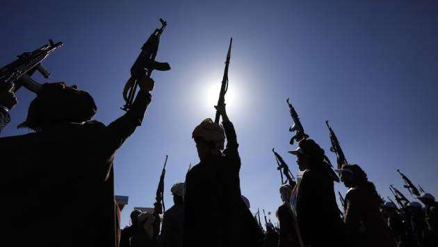 Thousands of U.S. marines arrive in Middle East as Yemen’s Houthis join war against Israel