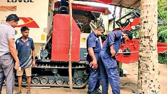 DIMO offers warranty on rubber tracks for LOVOL harvesters