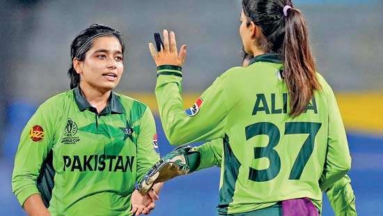 Raw deal for Pakistan,  Sri Lanka collect Rs. 212 million
