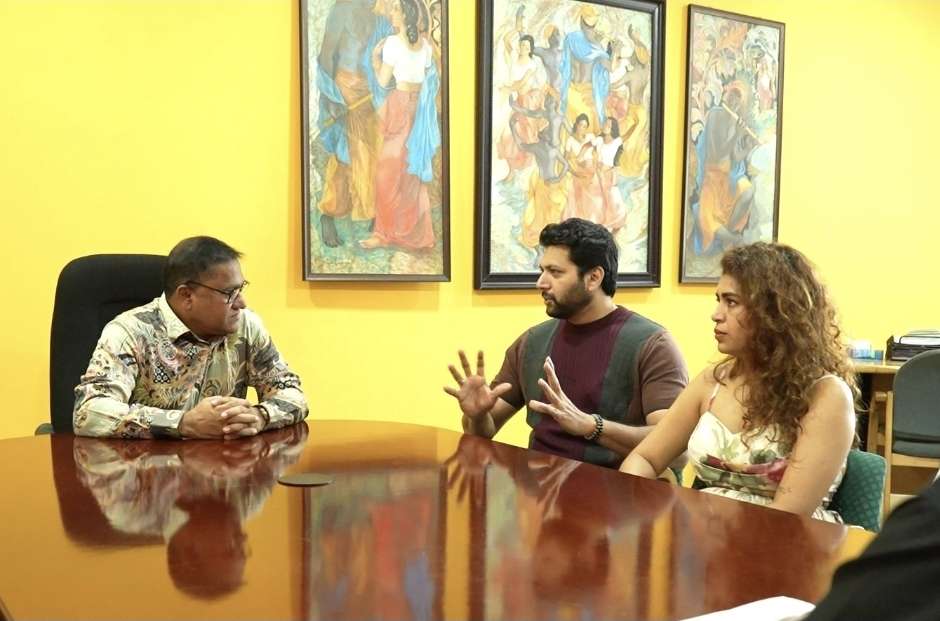 Minister Herath engages Indian film stars to strengthen local cinema and tourism