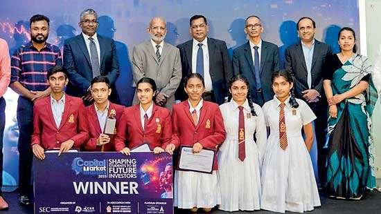 AM/Dehiaththakandiya National School crowned as Capital Market Masters Quiz 2025 champions