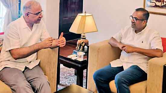 SL-India discuss fresh reconstruction push under US $ 450mn package
