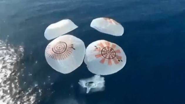 SpaceX capsule splashes down after first crewed polar orbit flight