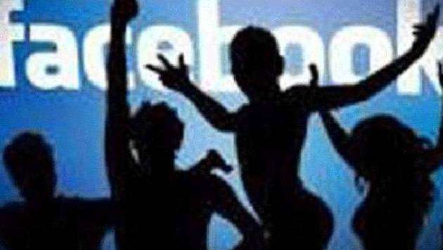 Over 25 nabbed with narcotics at social media organised party in Teldeniya