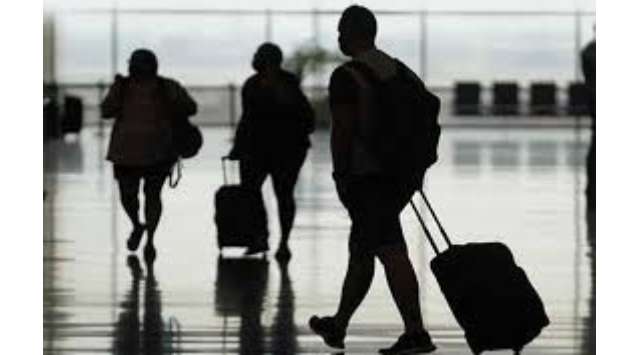 Over 140,000 Sri Lankans migrate for work amid male worker surge