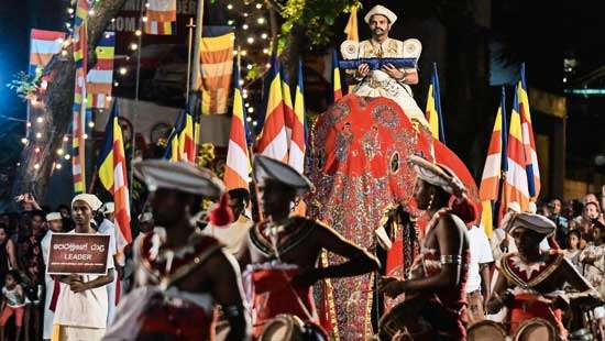 43rd Navam Perahera today: Majestic pageant of Gangaramaya Raja Maha Viharaya