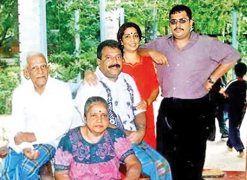 ltte prabhakaran family