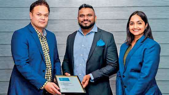 HP unveils next evolution of large format printing to Sri Lanka