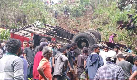 Update: At least 21 dead, dozens injured in Ramboda bus accident