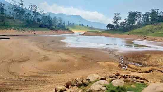 Maussakele and Castlereagh reservoirs down