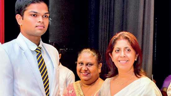 NSB supports Kumaratunga Munidasa Scholarship Awards