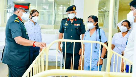 Army Chief supervises Covid 19 treatment complex