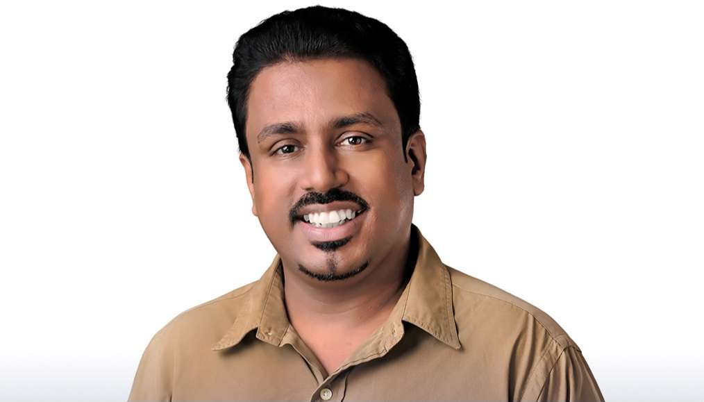 No warrant issued against Eranga Gunasekara, Ministry clarifies