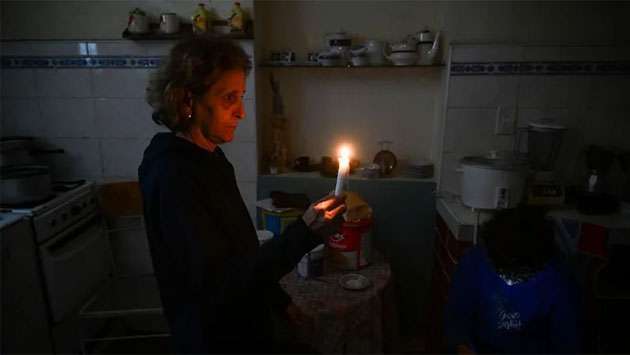 Millions of Cubans plunged into darkness as fuel crisis deepens