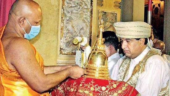 Kelaniya Perahera held, adhering to strict health guidelines