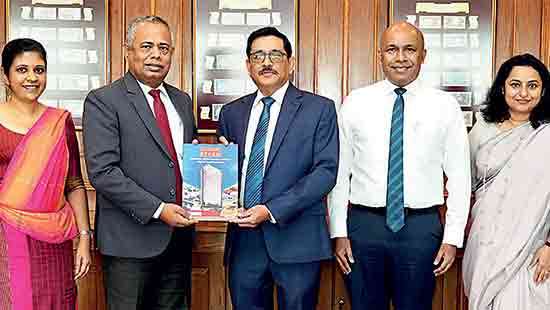 People’s Bank presents ‘Economic Review’ to CB Governor