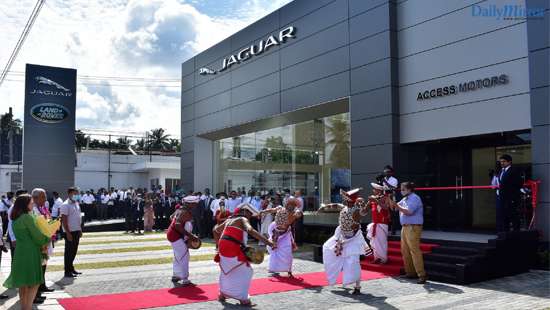 Jaguar Land Rover Exceeds Expectations with new 3S Facility and State-of-the-art Body shop