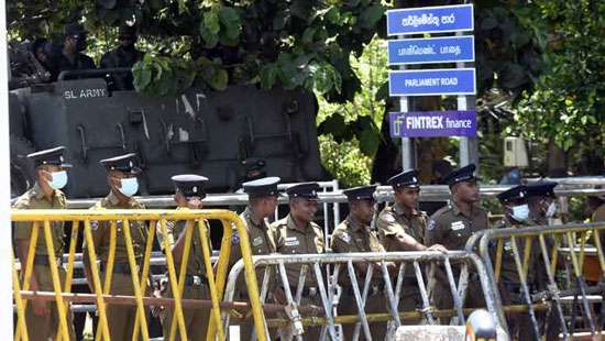 Security beefed up at Galle Face, Parliament entrance