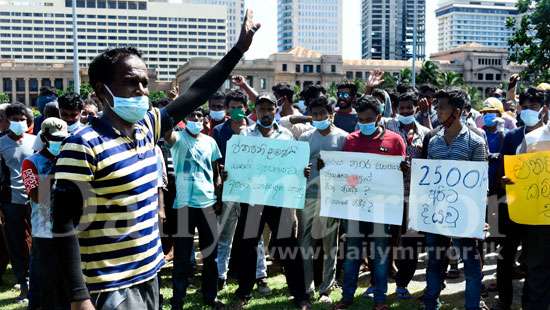 Port City workers protest