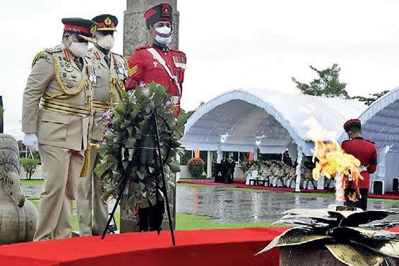 Commemorating War Heroes