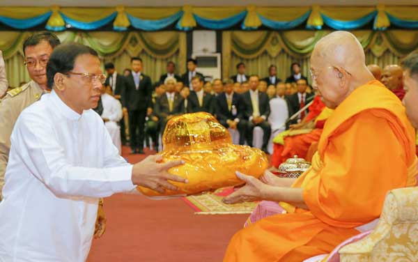 President inaugurates Dhathu exposition in Thailand