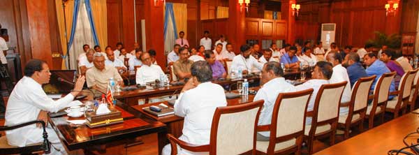 SLFP MPs meet President