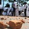 5 hurt as pro-Tamil groups clash with Congress workers