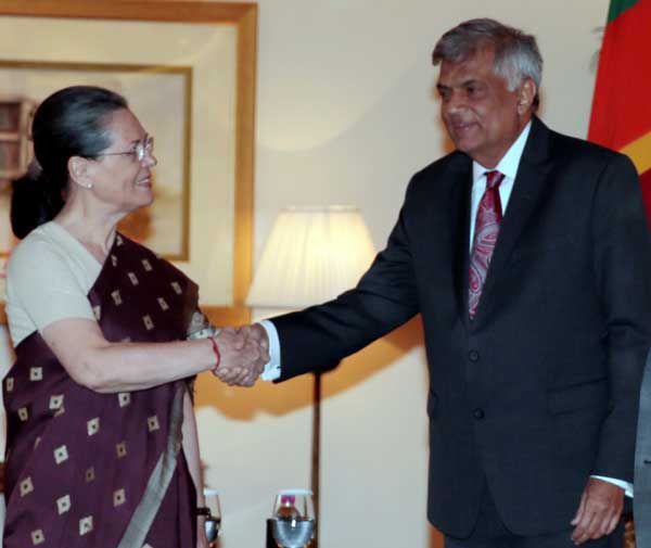 Sonia Gandhi meets Ranil