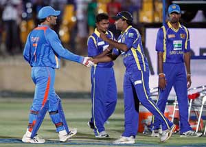 Sri Lanka thrashes India by 9 wickets 