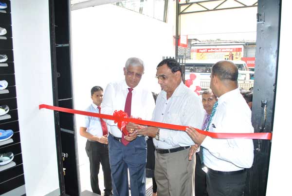 D. Samson & Sons (Pvt) Ltd Opens 210th Showroom in Kiribathgoda 