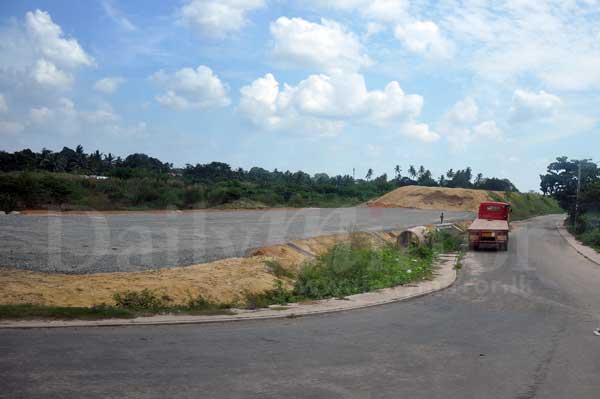 Colombo-Katunayake Expressway